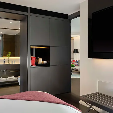 Art'Otel London Hoxton, Powered By Radisson Hotels-2